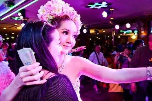 国产人妖赵恩静,赵恩静的国产蜕变之路